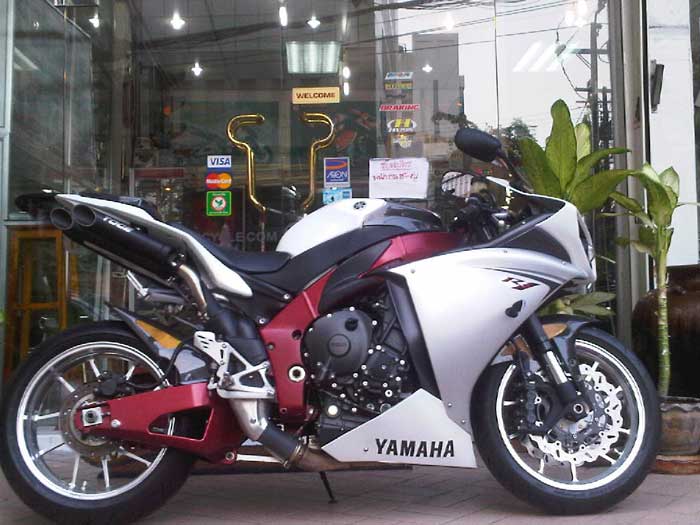 yamaha 400cc big bike